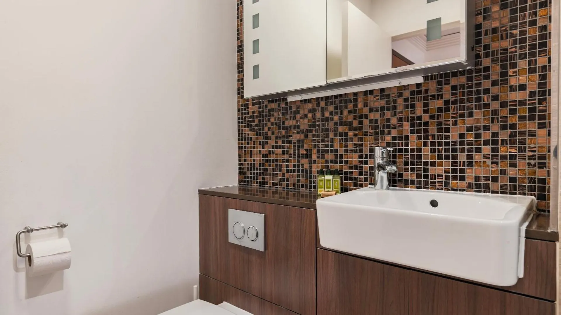 Monument Serviced Apartments By Lovelystay Londra Aparthotel