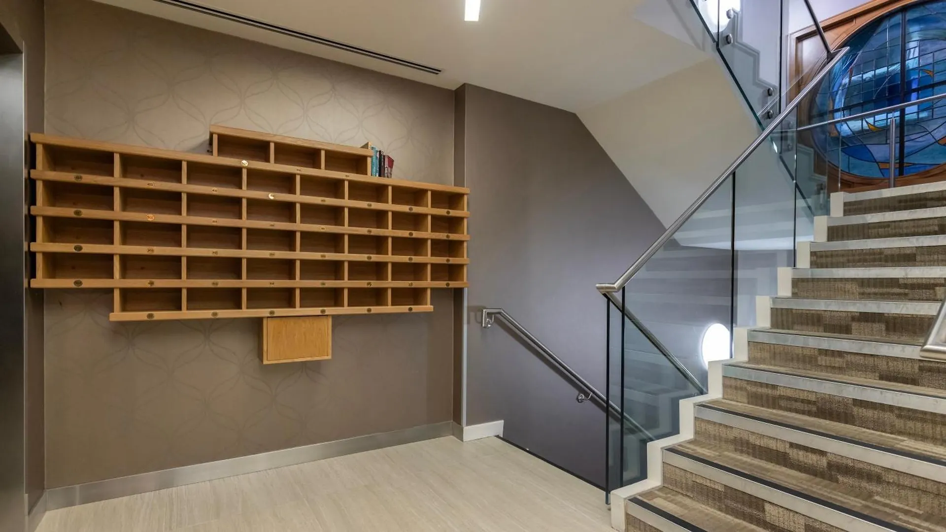 Monument Serviced Apartments By Lovelystay Londra Aparthotel
